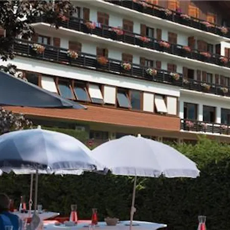 Apartment Exhilarating Les Du Prariand Sleeps 2 Megeve