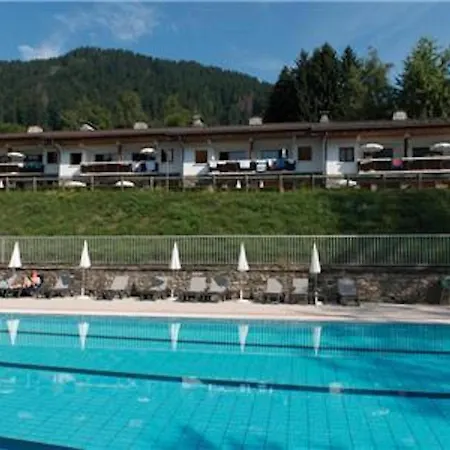 Exhilarating Les Du Prariand Sleeps 2 Apartment