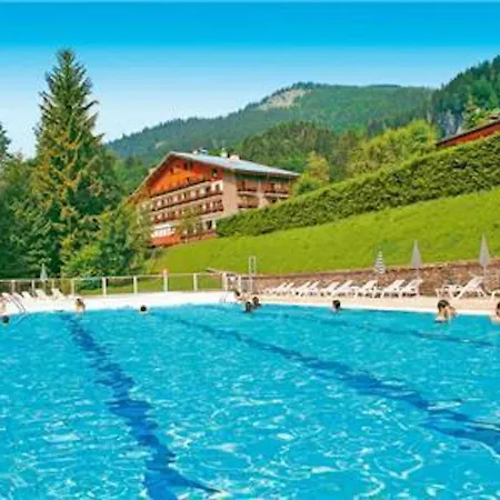 Exhilarating Les Du Prariand Sleeps 2 Apartment